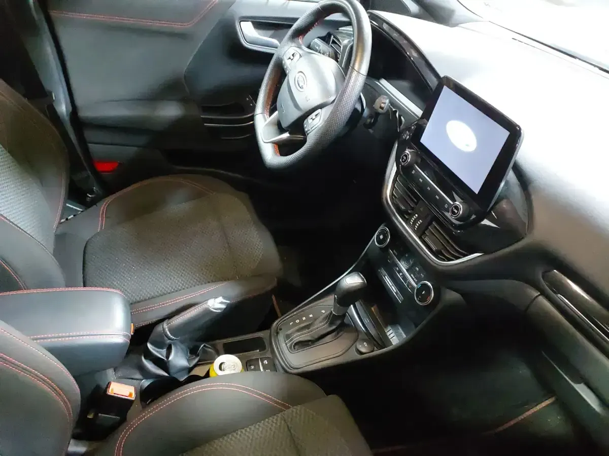 Usado Ford Puma ST-Line 125 CV (91 kW) 2024 Azul SUV