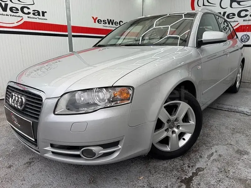 Usado Audi A4 140 CV (102 kW) 2007 Gris / plata Familiar