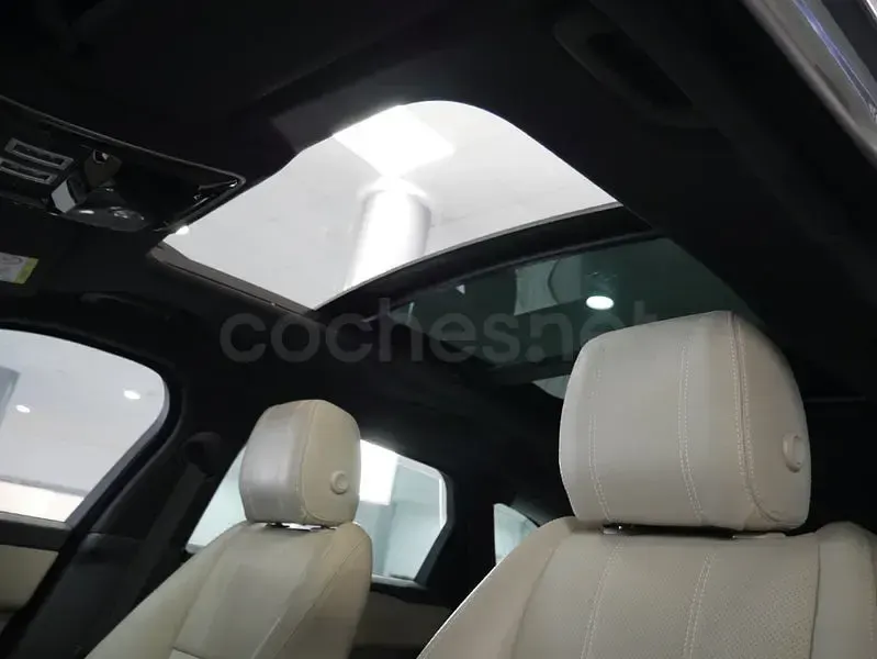 Usado Land Rover Range Rover Velar R-Dynamic 180 CV (132 kW) 2020 Gris / plata SUV