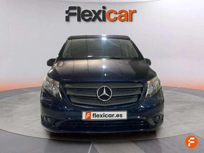 Usado Mercedes 200 136 CV (100 kW) 2021 Azul Monovolumen