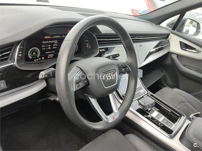 Usado Audi Q7 S-Line 462 CV (339 kW) 2021 Gris / plata SUV