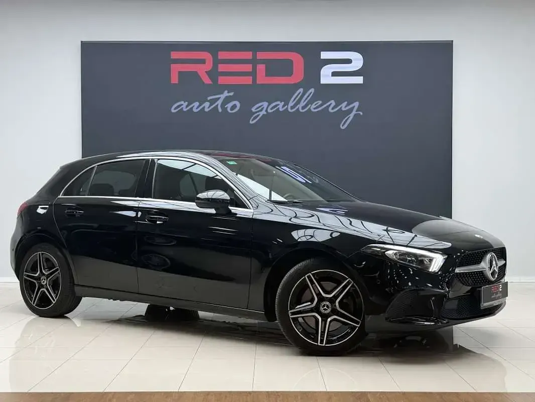 Usado Mercedes A250 218 CV (160 kW) 2022 Negro Utilitario