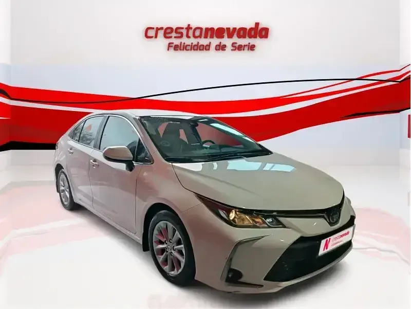 Usado Toyota Corolla Active 125 CV (91 kW) 2022 Blanco Berlina