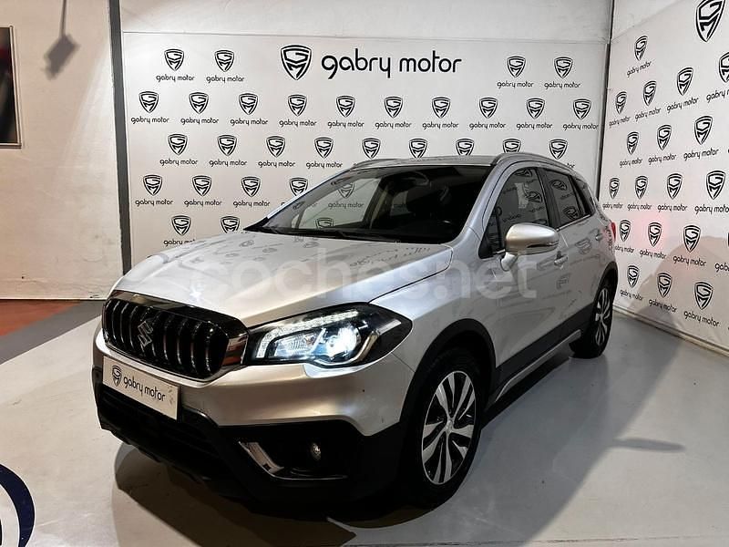 Gris / plata Usado 2021 Suzuki SX4 S-Cross GLX SUV | 22.900 € (Caro) - Imagen 1/4