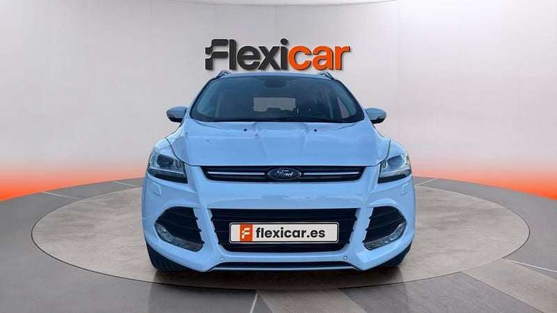 Usado Ford Kuga ST-Line 150 CV (110 kW) 2016 Blanco SUV