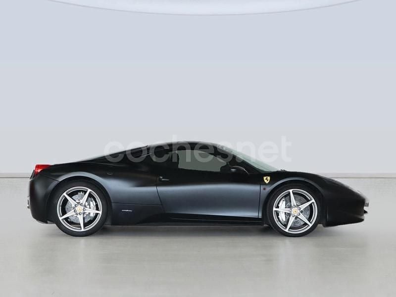 Usado Ferrari 458 570 CV (419 kW) 2010 Negro opaco Coupe
