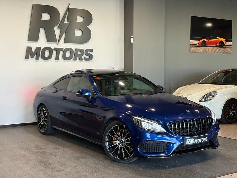 Usado Mercedes C220 170 CV (125 kW) 2018 Azul Coupe
