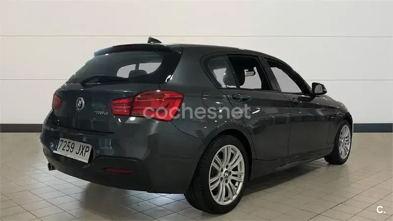 Usado BMW 118 150 CV (110 kW) 2017 Gris / plata Utilitario