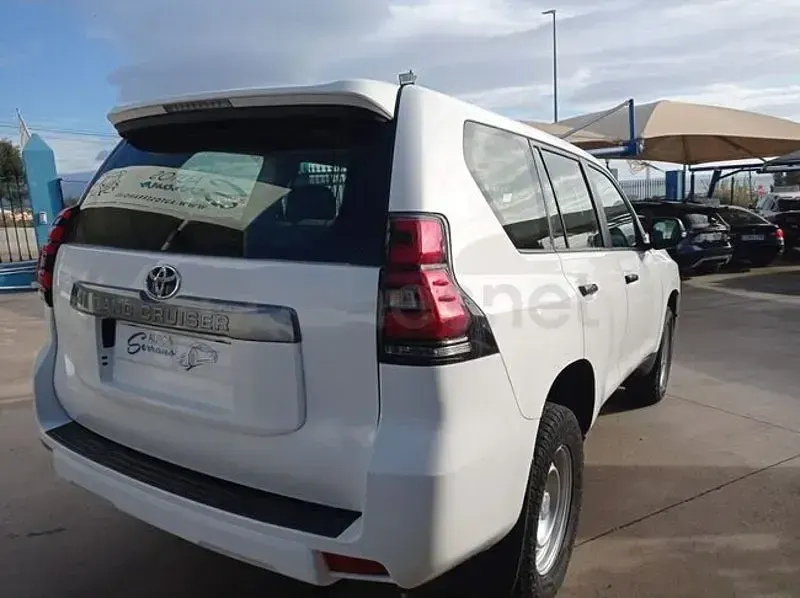 Usado Toyota Land Cruiser 204 CV (150 kW) 2020 Blanco SUV
