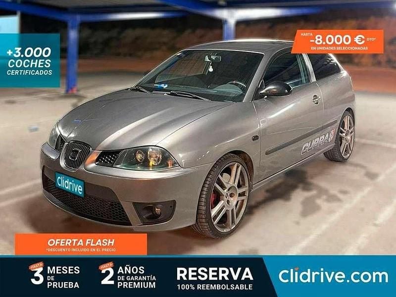 Usado Seat Ibiza CUPRA 179 HP (131 kW) 2005 Cinzento Citadino