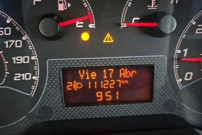 Usado Fiat Fiorino 80 CV (58 kW) 2019 Blanco Monovolumen
