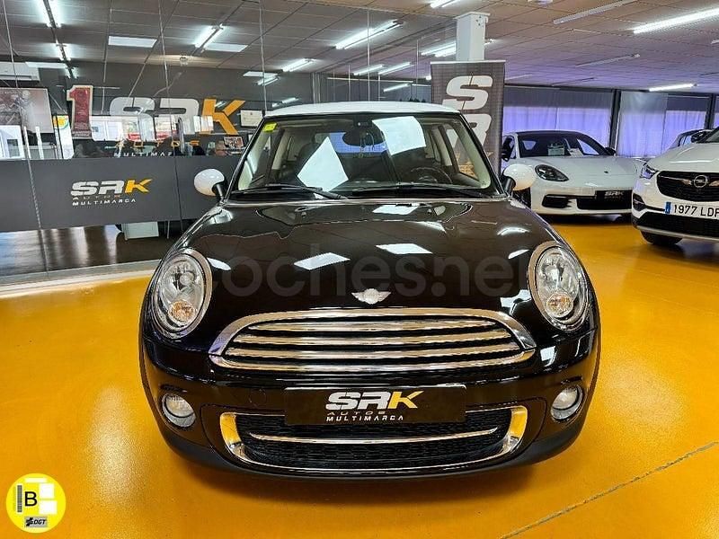 Usado Mini Cooper D 112 CV (82 kW) 2014 Negro Utilitario