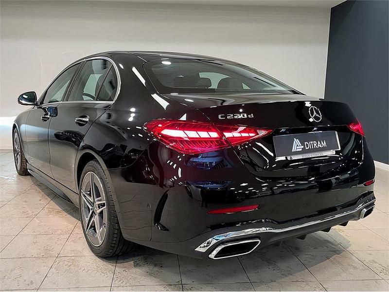 Nuevo Mercedes C220 197 CV (144 kW) 2026 Negro Berlina
