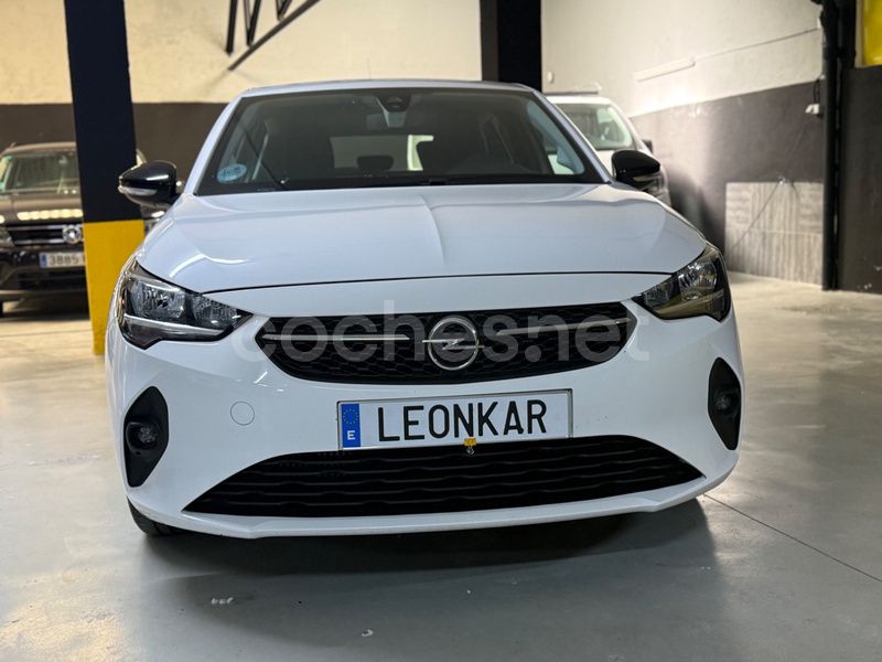 Usado Opel Corsa Edition 102 HP (75 kW) 2021 Branco Sedan