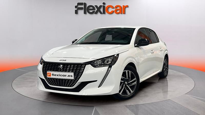 Usado Peugeot 208 Allure 101 CV (74 kW) 2023 Blanco Utilitario
