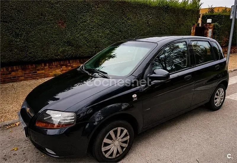 Usado Chevrolet Kalos SE 94 CV (69 kW) 2005 Negro Berlina