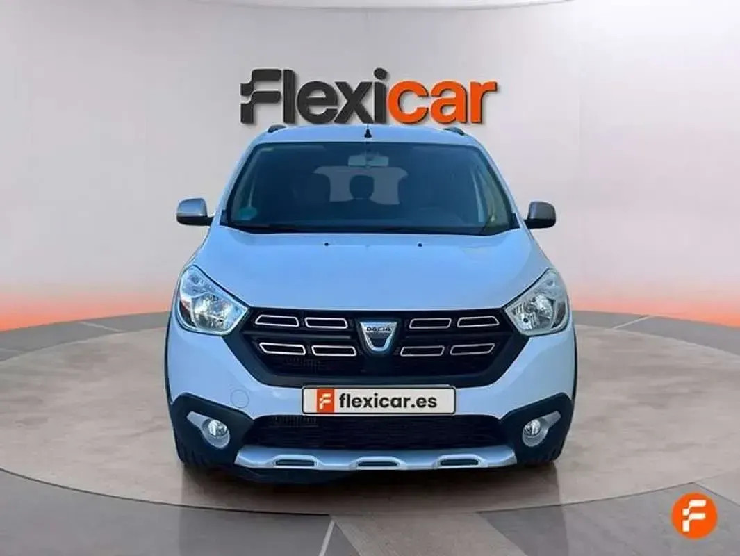 Usado Dacia Lodgy Lauréate 116 CV (85 kW) 2017 Blanco Monovolumen