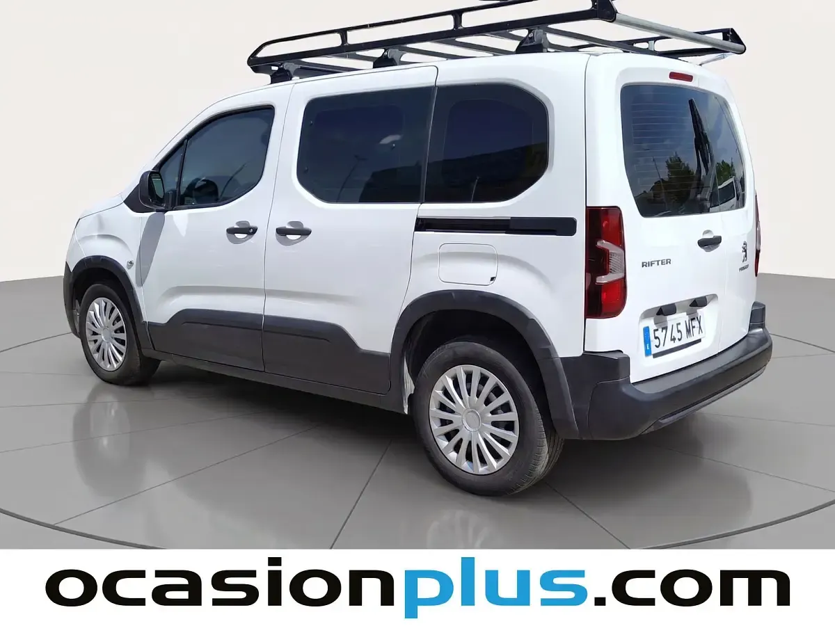 Usado Peugeot Rifter Business-Line 102 CV (75 kW) 2023 Blanco Monovolumen