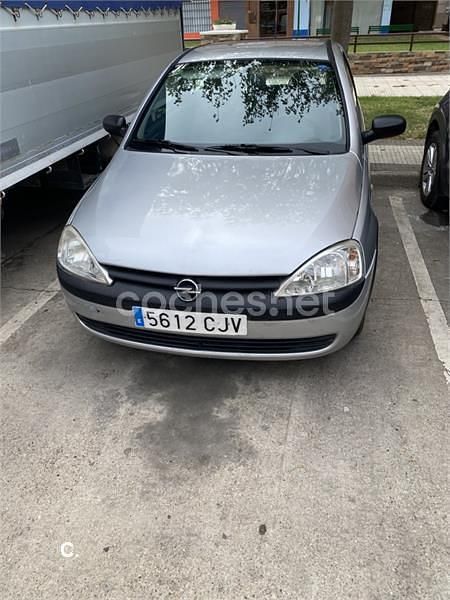 Usado Opel Corsa Eco 58 CV (42 kW) 2003 Gris / plata Berlina
