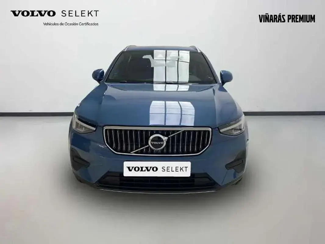 Usado Volvo XC40 Core 211 CV (155 kW) 2023 Azul SUV