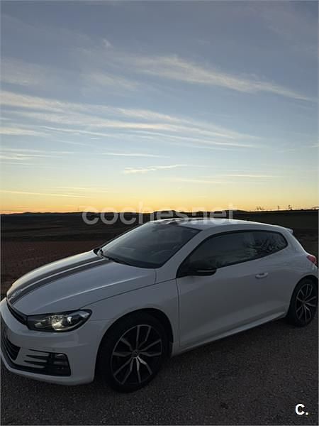 Blanco Usado 2016 VW Scirocco R-line Coupe | 15.500 € (Precio justo) - Imagen 1/4