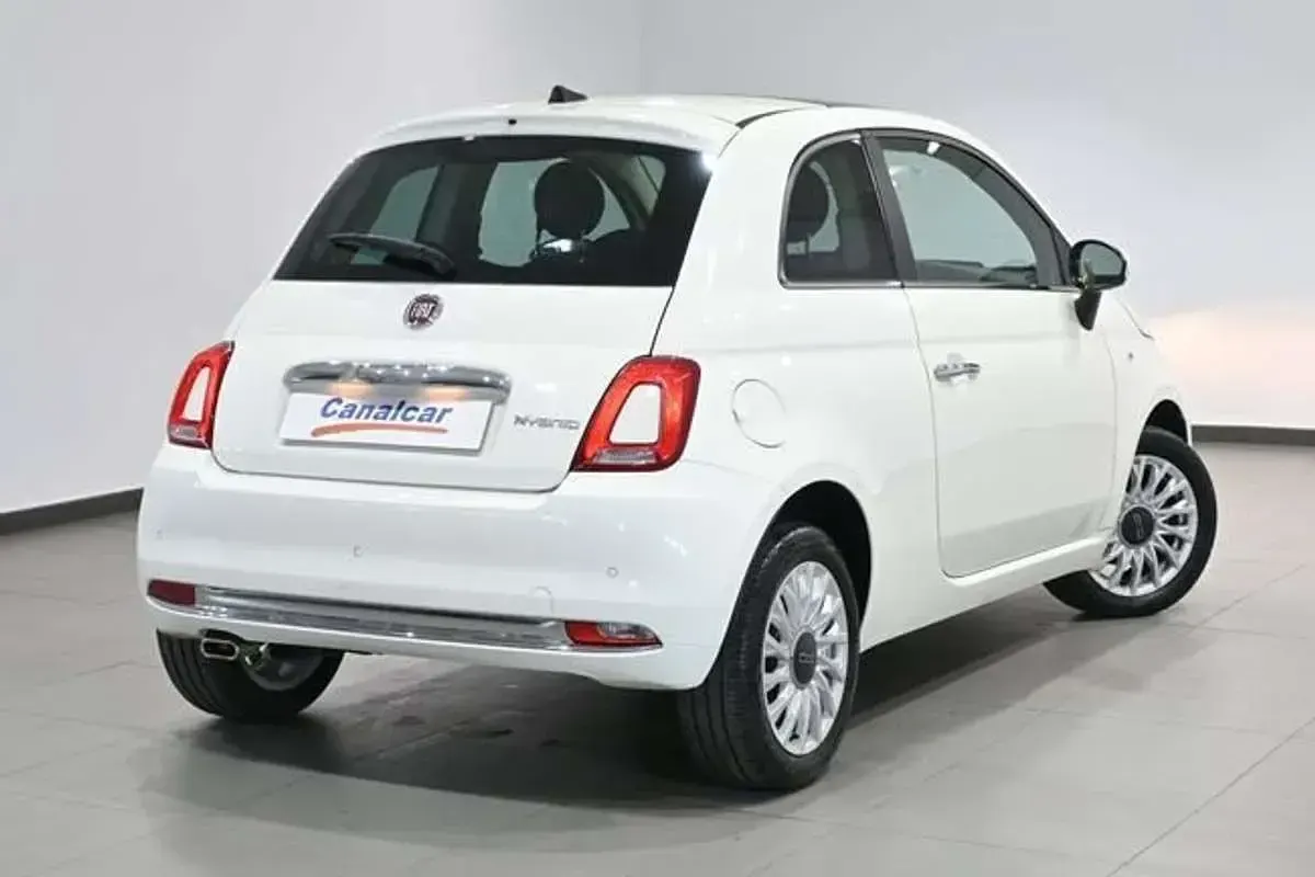 Usado Fiat 500 Dolcevita 71 CV (52 kW) 2024 Blanco Utilitario