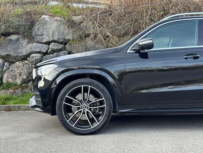 Usado Mercedes GLE400 AMG 330 CV (242 kW) 2021 Negro Berlina