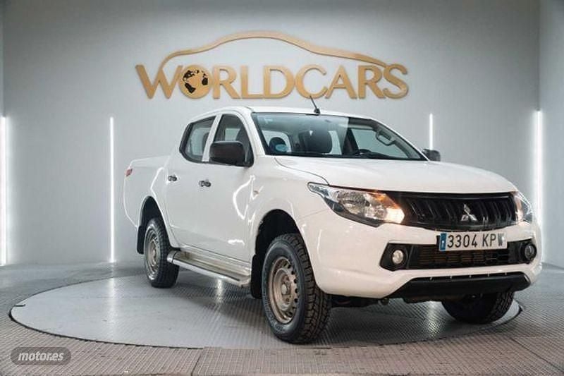 Usado Mitsubishi L200 154 CV (113 kW) 2018 Blanco Recogida