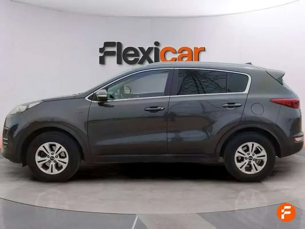 Usado Kia Sportage 132 CV (97 kW) 2018 Gris SUV