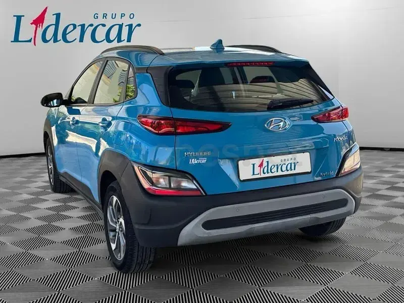 Usado Hyundai Kona 141 CV (103 kW) 2021 Azul SUV