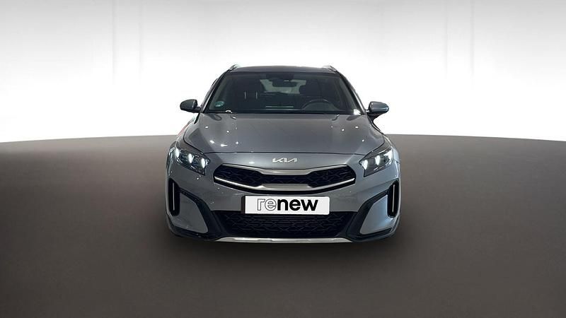 Usado Kia XCeed 100 CV (73 kW) 2024 Lunar silver SUV