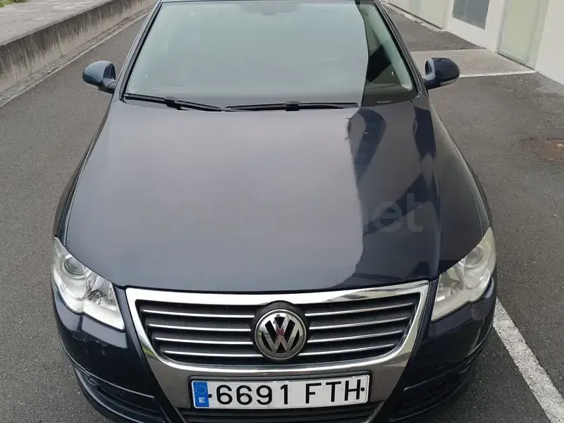 Usado VW Passat Highline 140 CV (102 kW) 2007 Azul Familiar