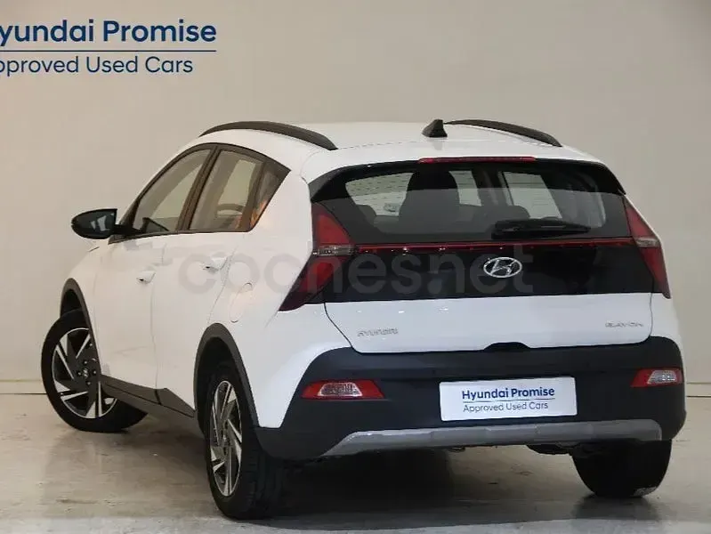 Usado Hyundai Bayon 84 CV (61 kW) 2022 Blanco SUV