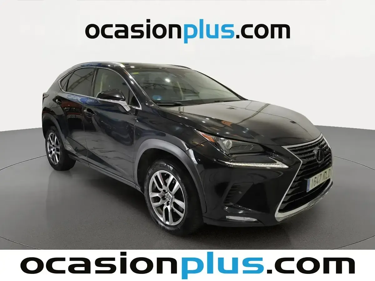 Usado Lexus NX300h Executive Line 197 CV (144 kW) 2018 Negro SUV