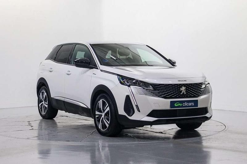 Usado Peugeot 3008 Allure 179 CV (131 kW) 2023 Blanco SUV
