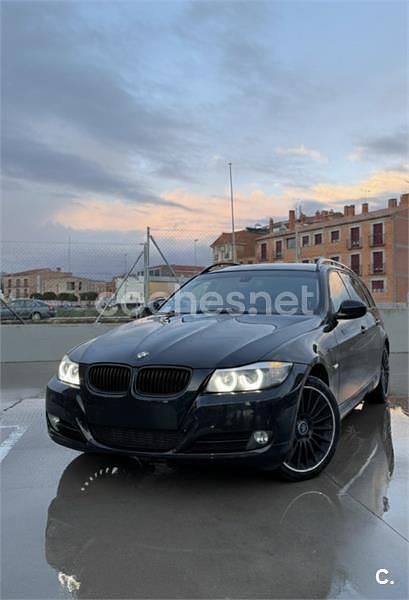 Usado BMW 318 143 CV (105 kW) 2009 Negro Familiar