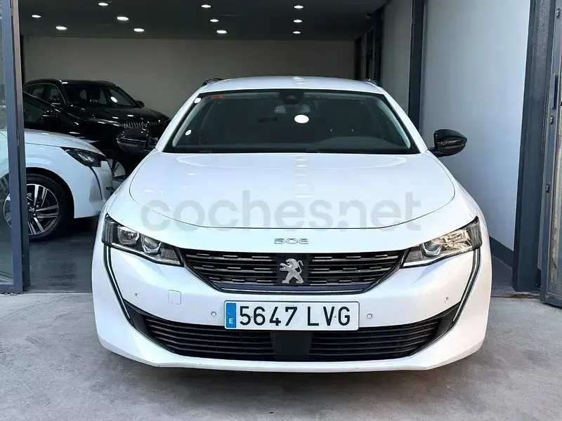 Usado Peugeot 508 SW Active 130 CV (95 kW) 2022 Blanco Familiar