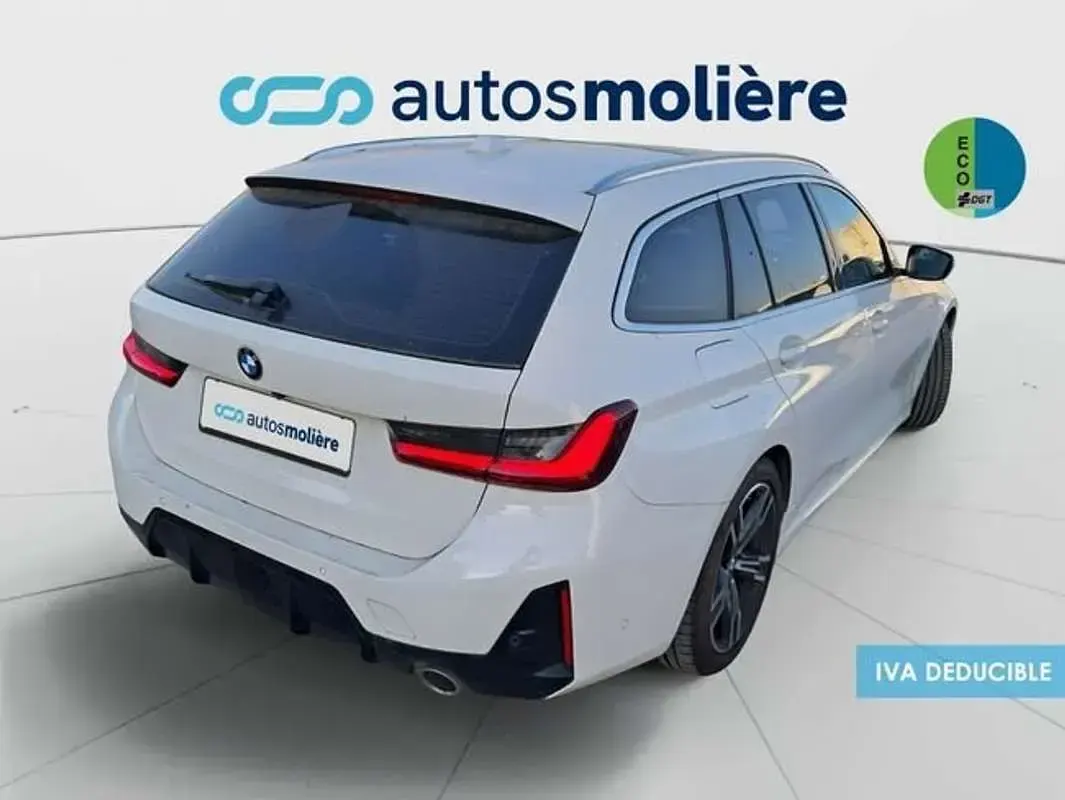 Usado BMW 318 150 CV (110 kW) 2024 Blanco Familiar