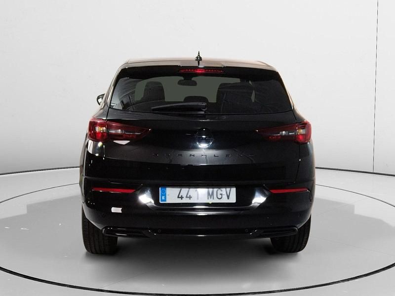 Usado Opel Grandland X GS Line 131 CV (96 kW) 2023 Negro SUV