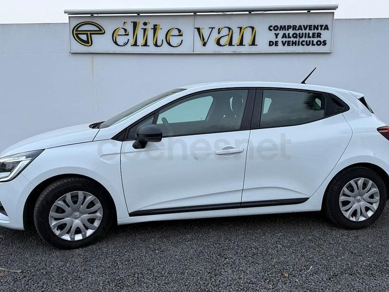Begagnad Renault Clio V Business 100 HK (73 kW) 2021 Vit Sedan