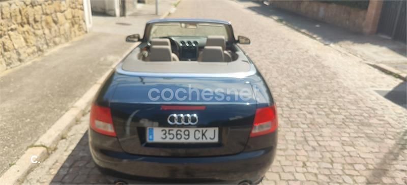 Usado Audi A4 Cabriolet 220 CV (161 kW) 2003 Negro Descapotable