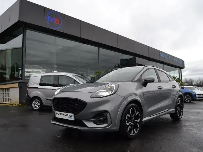 Usado Ford Puma ST-Line 125 CV (91 kW) 2023 Gris / plata SUV