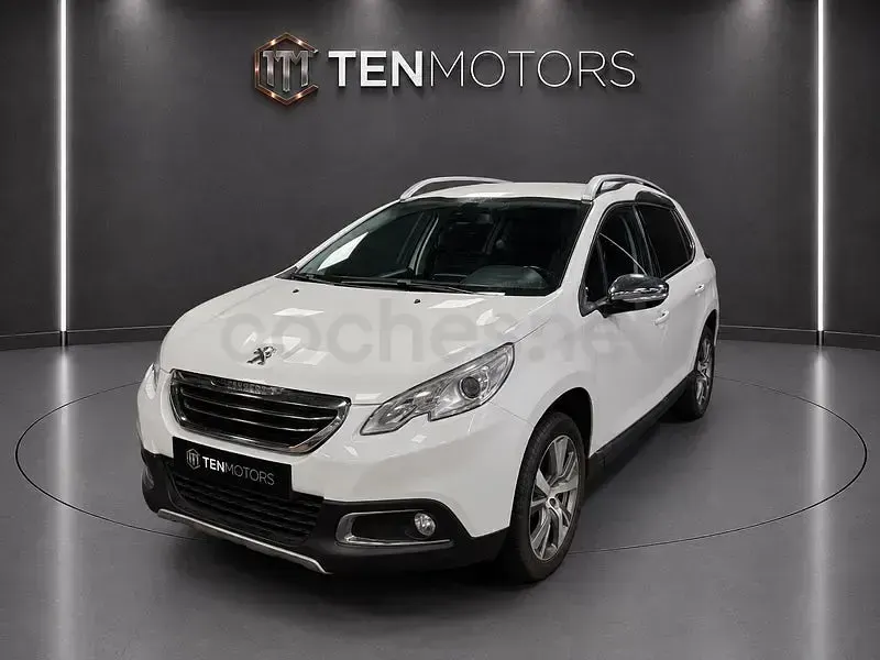 Usado Peugeot 2008 Active 110 CV (80 kW) 2016 Blanco SUV