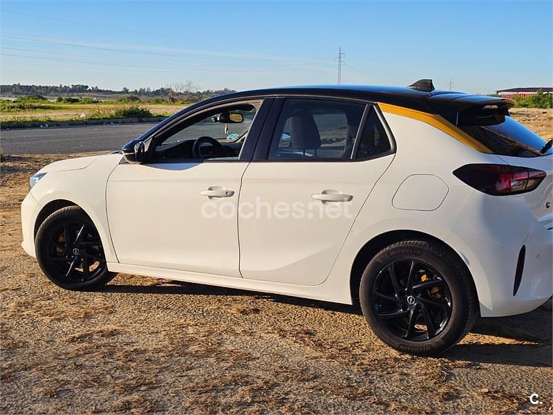 Usado Opel Corsa GS Line 102 CV (75 kW) 2021 Blanco Utilitario