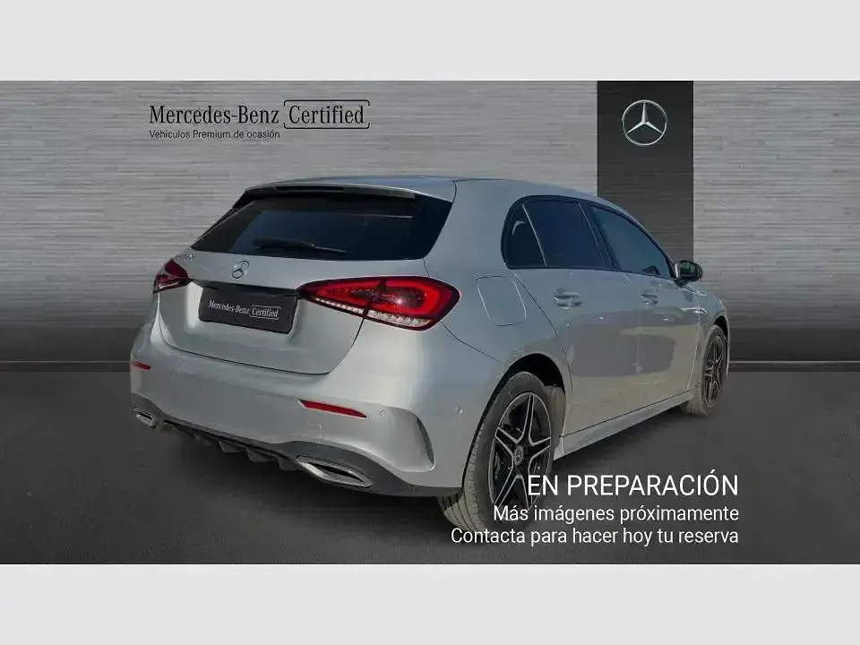 Usado Mercedes A250 218 CV (160 kW) 2022 Gris Berlina