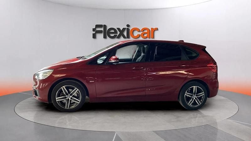 Usado BMW 218 150 CV (110 kW) 2016 Granate Familiar