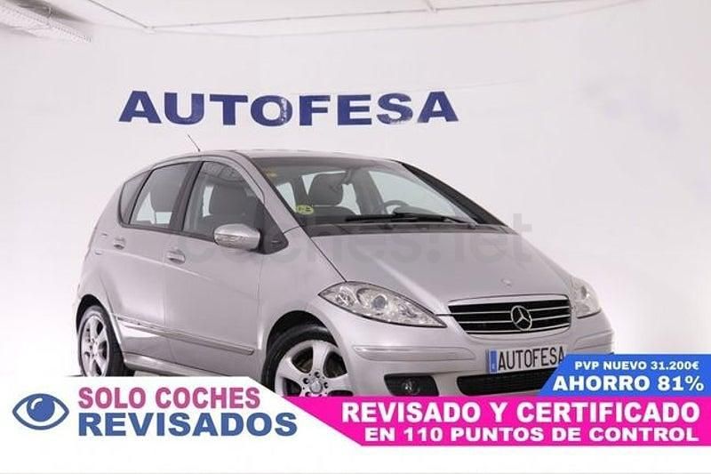 Usado Mercedes A180 Avantgarde 109 CV (80 kW) 2007 Gris / plata Monovolumen