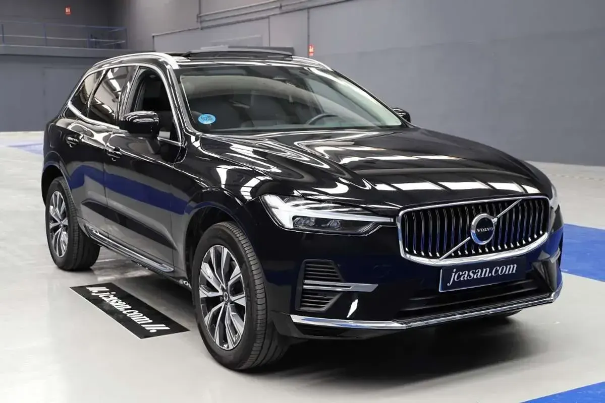 Usado Volvo XC60 Inscription 351 CV (258 kW) 2022 Negro SUV