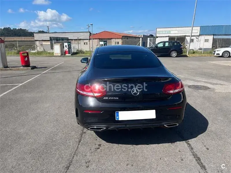 Usado Mercedes C220 194 CV (142 kW) 2018 Negro Coupe