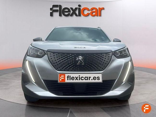 Usado Peugeot 2008 Allure 100 CV (73 kW) 2023 Gris SUV